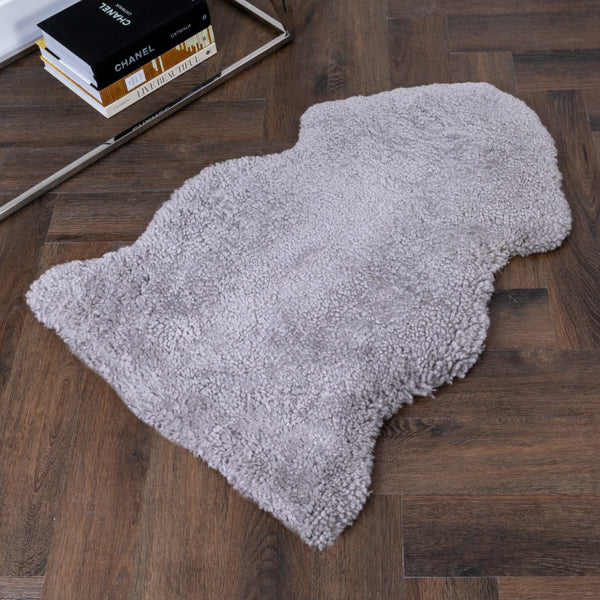 Grey Short Pile Sheepskin Rug-TrendGoat